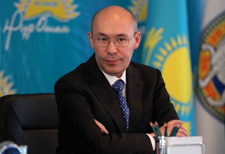 Казахстан надеется ограничить рост потребительского кредитования