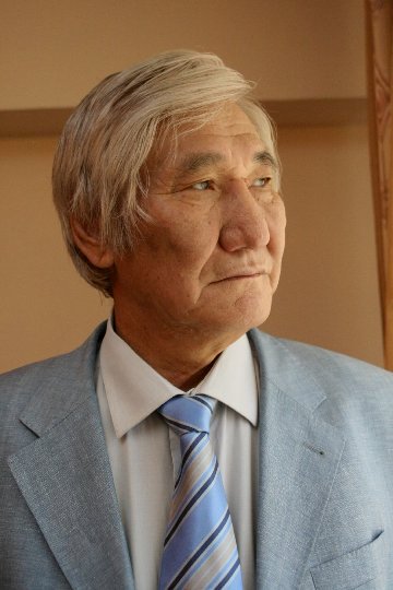 Популяризатор казахской литературы Адам Мекебаев