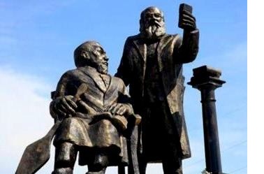 Памятник Абаю в Усть-Каменогорске простоял всего сутки
