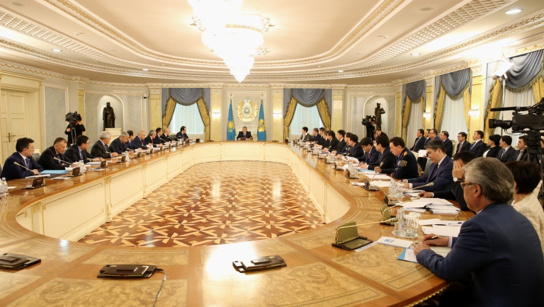 Расширенное заседание Правительства под председательством Главы государства