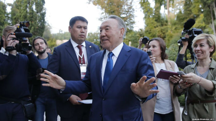 назарбаев транзит власти